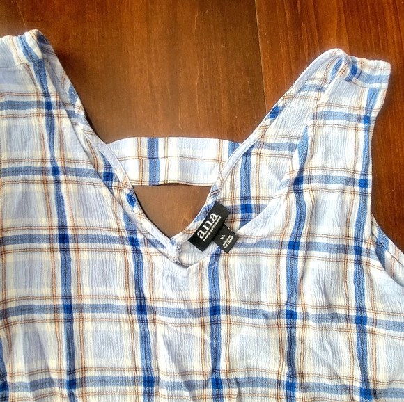 |a.n.a| V Neck Sleeveless Blouse| - Picture 2 of 3